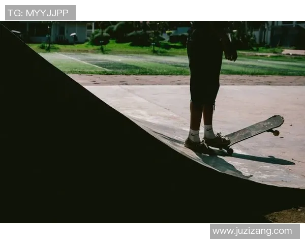 李磊畅谈滑板人生：从初学者到行业先锋的成长之路